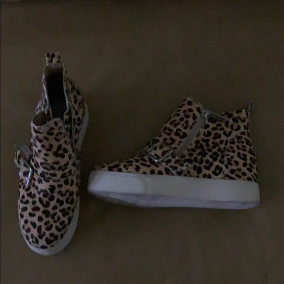 Jslides calf cheetah print zip up slides - Picture 7 of 8